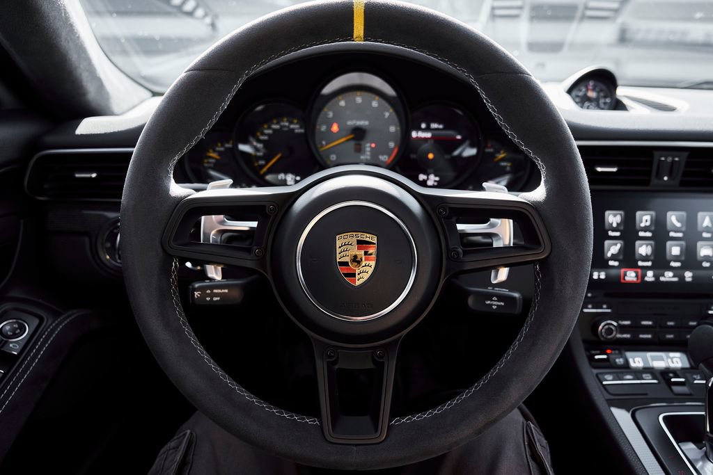 Used 2019 Porsche 911 GT3 RS RWD image 45