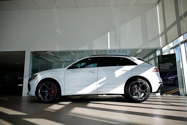 New 2026 Audi RS Q8 performance AWD/4WD image 8