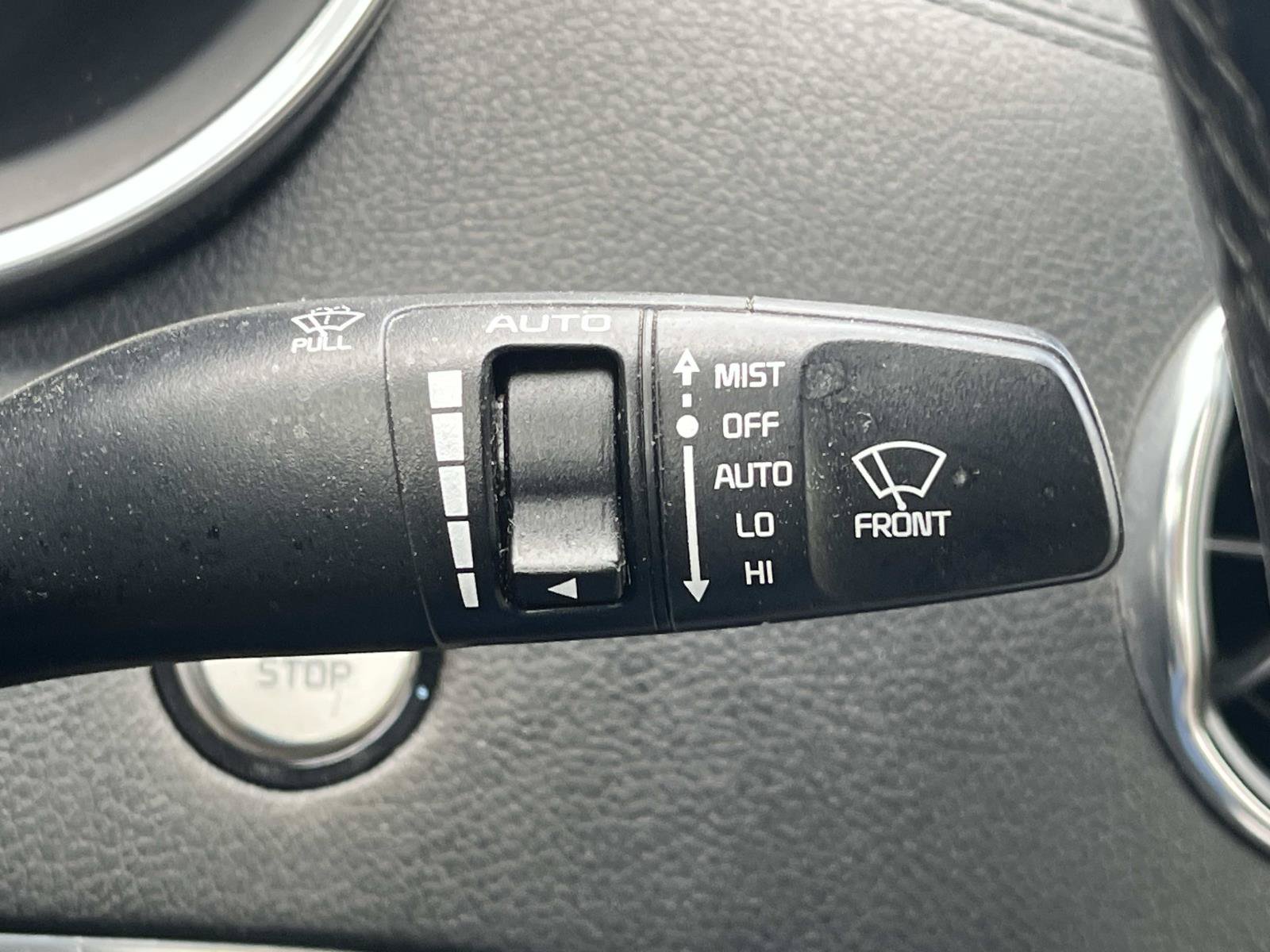 Used 2022 Kia Stinger GT1 RWD image 42