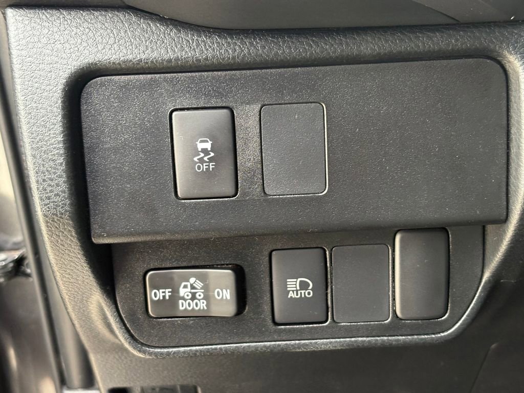 Used 2021 Toyota Tacoma SR5 image 23