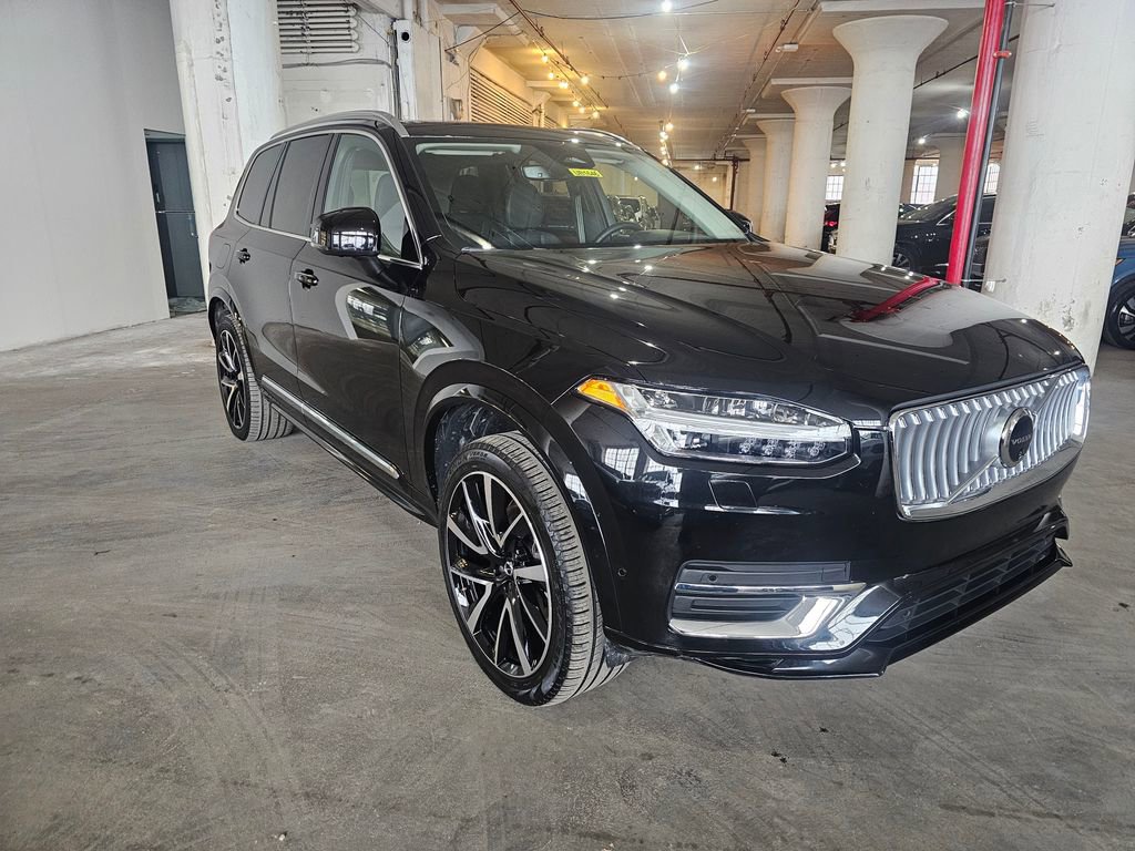 Certified 2024 Volvo XC90 B6 Plus w/ Protection Package Premier AWD/4WD image 5
