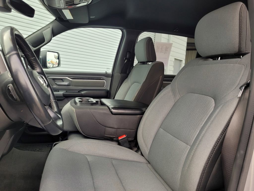 Used 2022 RAM 1500 Big Horn AWD/4WD image 11