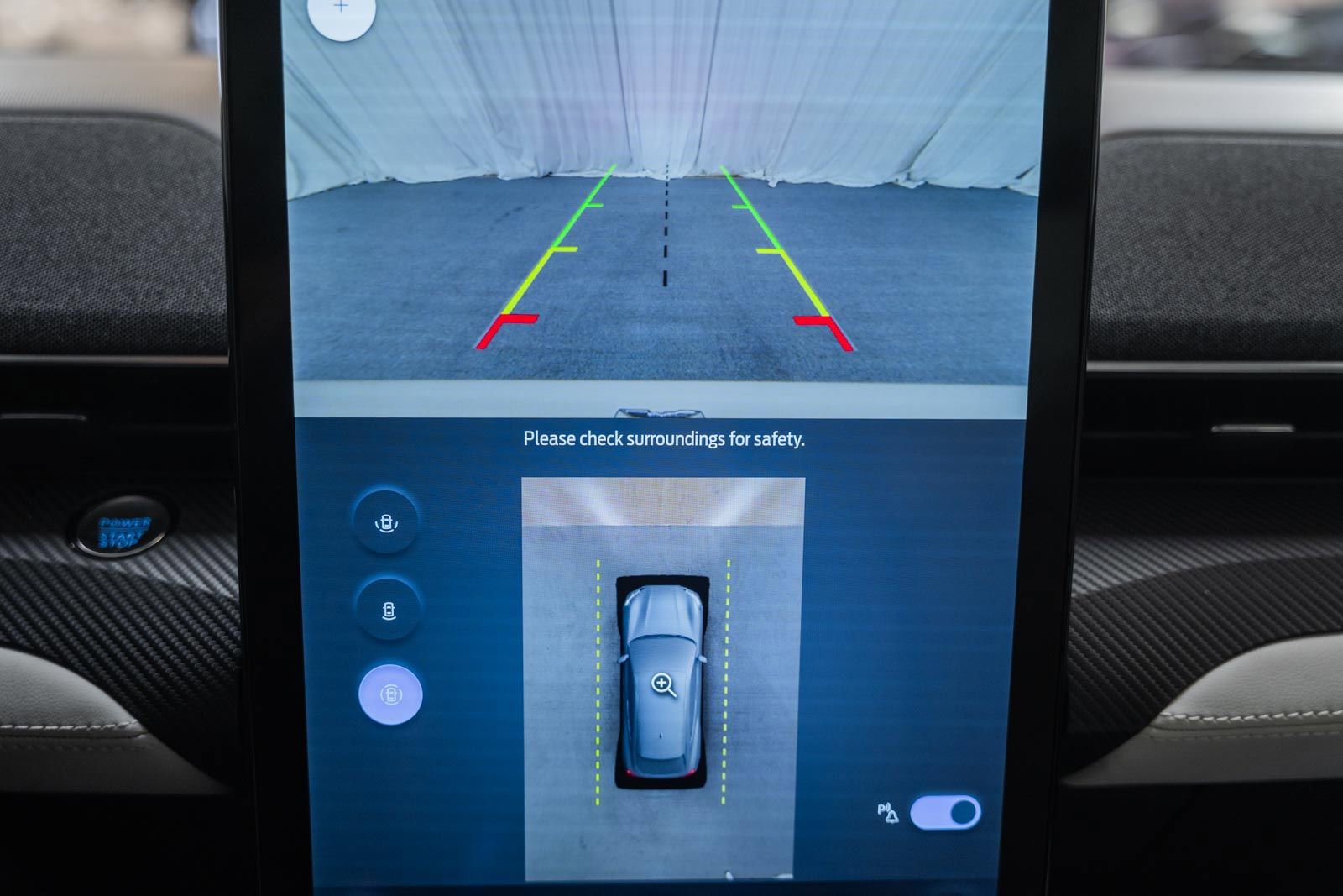 Certified 2025 Ford Mustang Mach-E Premium image 47