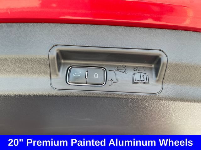 Used 2024 Ford Explorer XLT w/ Equipment Group 202A AWD/4WD image 25