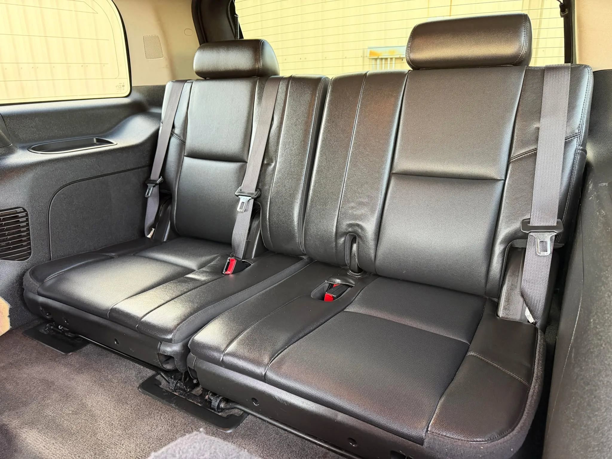 Used 2013 Chevrolet Tahoe LTZ image 28