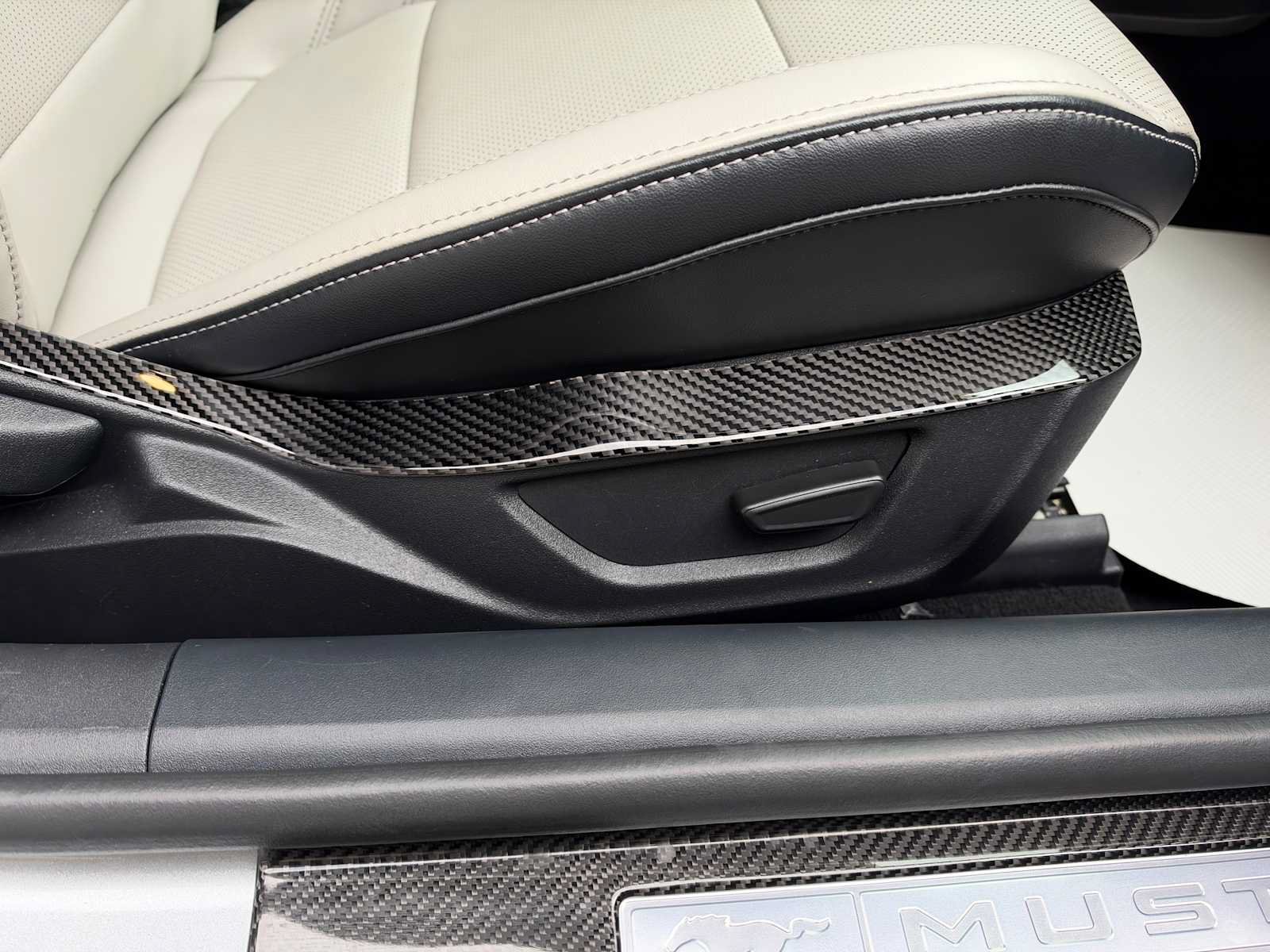 Used 2024 Ford Mustang GT Premium RWD image 34