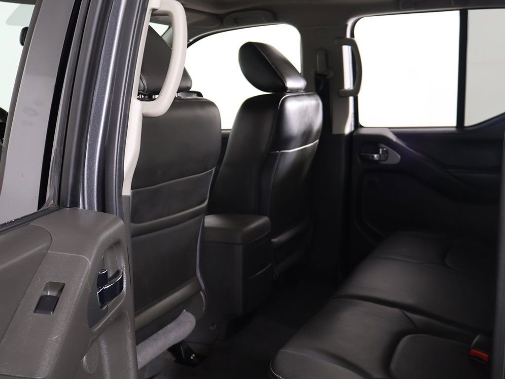 Used 2021 Nissan Frontier PRO-4X w/ Pro-4x Utility Package image 26