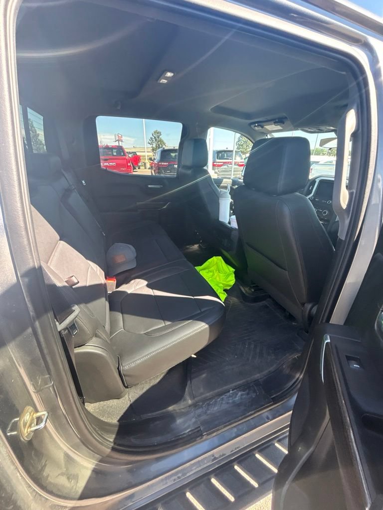 Used 2021 Chevrolet Silverado 1500 LT Trail Boss w/ Convenience Package II AWD/4WD image 9