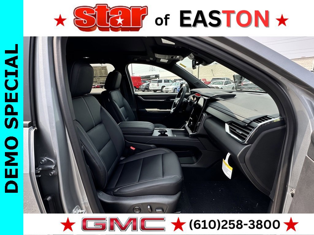 New 2025 GMC Acadia Elevation w/ Elevation Premium Package image 9