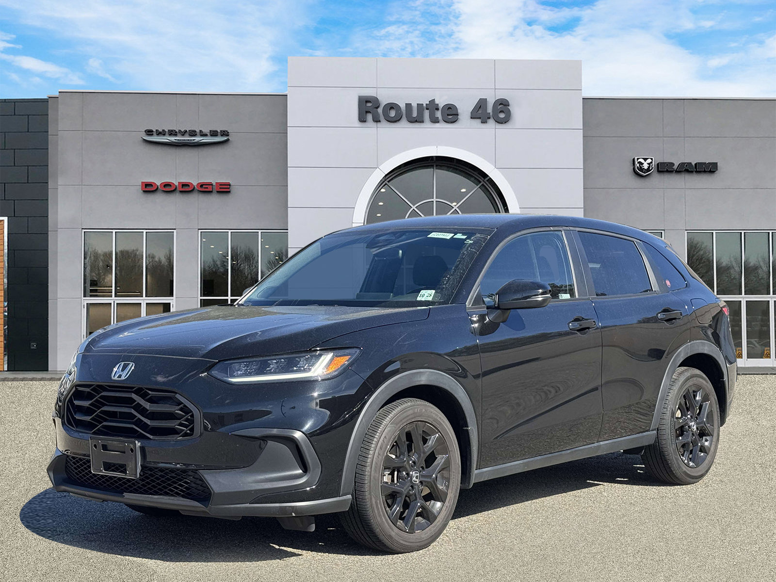 Used 2024 Honda HR-V Sport image 2