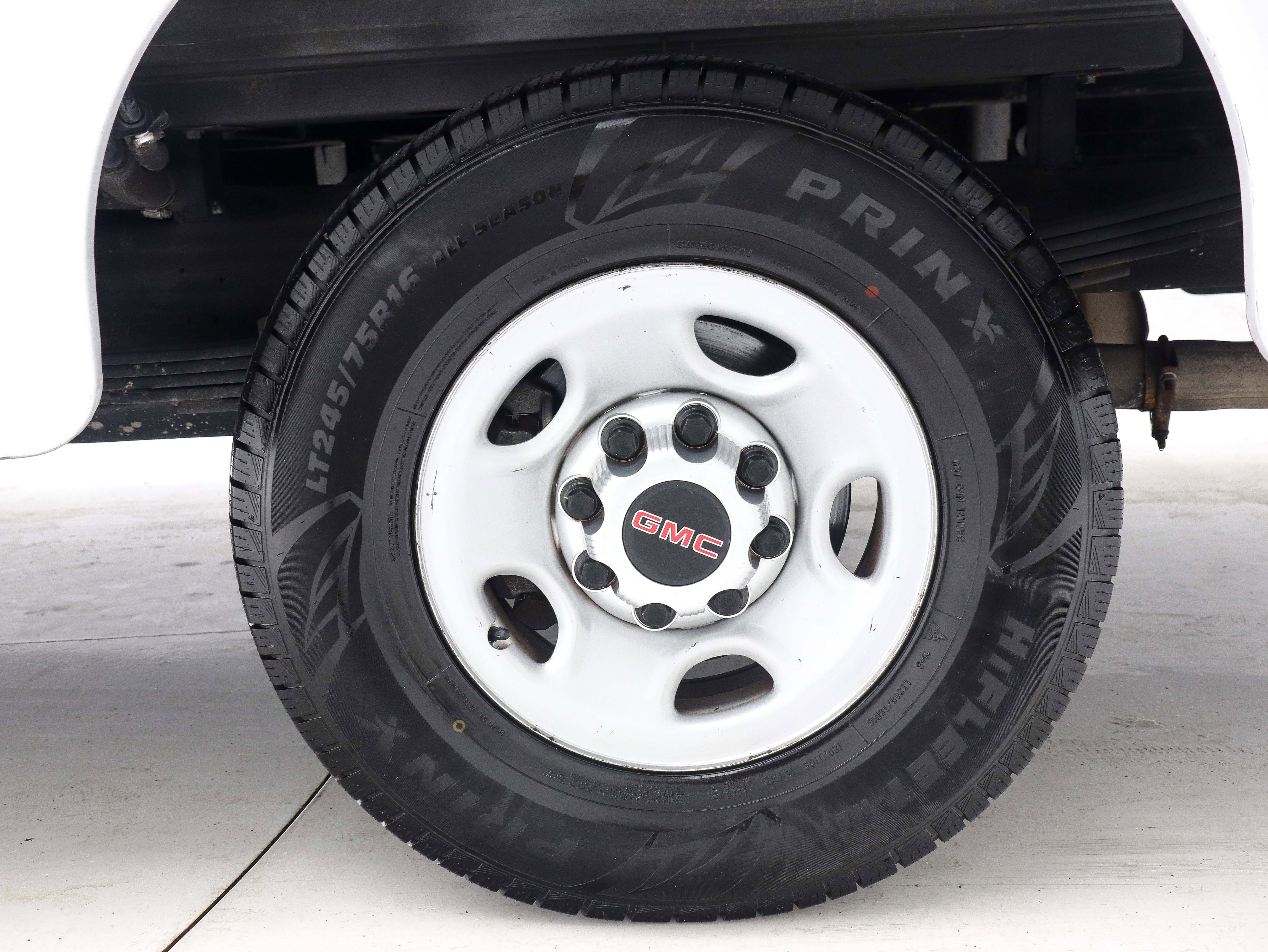 Used 2019 GMC Savana 3500 w/ Power Convenience Package image 28