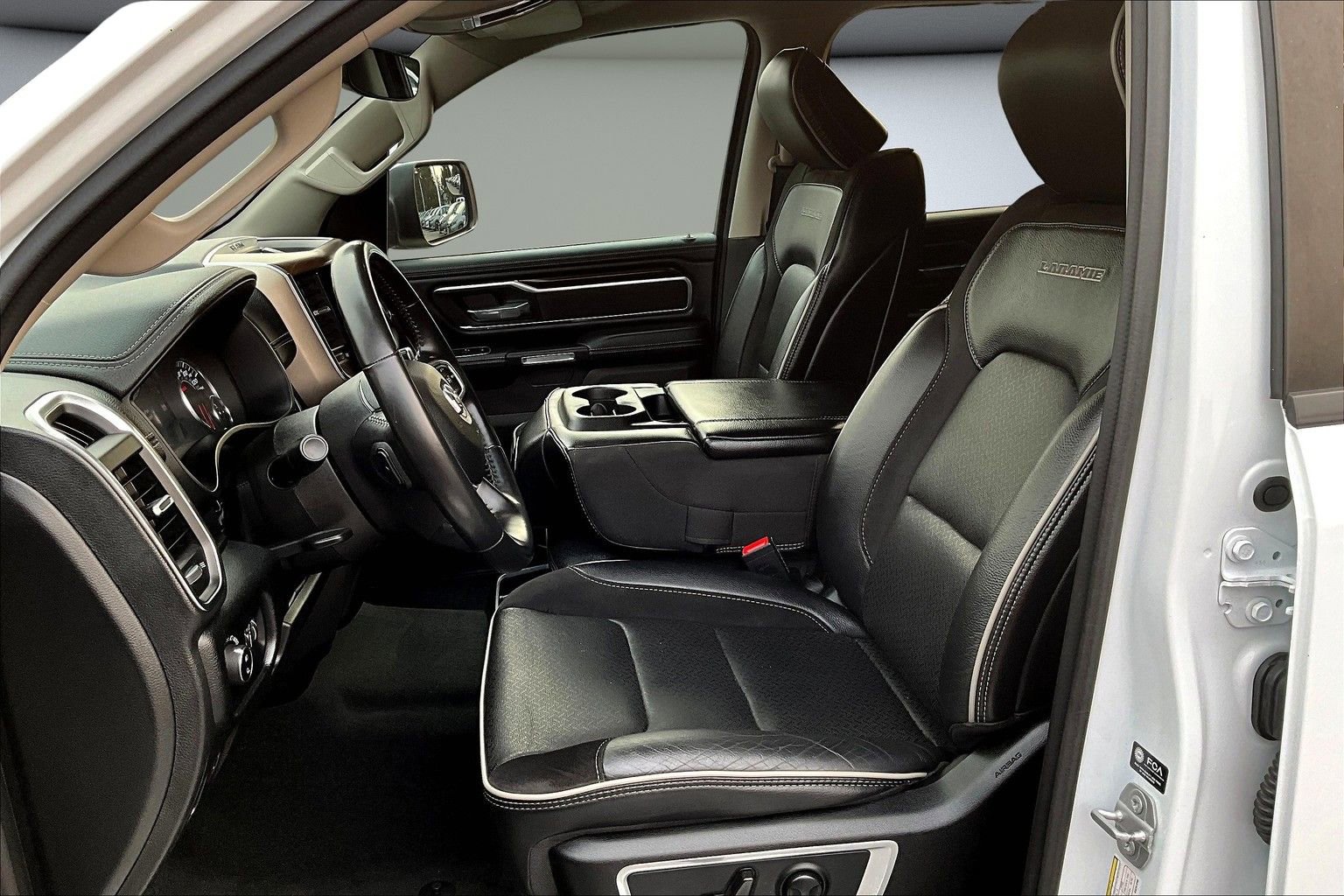 Used 2022 RAM 1500 Laramie image 22