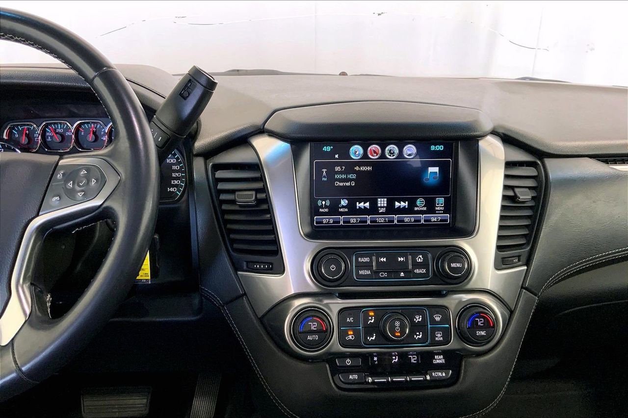 Used 2019 Chevrolet Suburban LS image 4