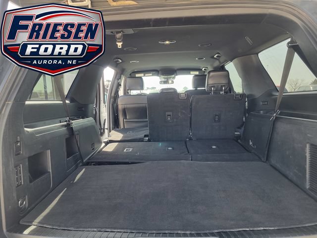 Used 2020 Ford Expedition Max XLT w/ Equipment Group 202A AWD/4WD image 23