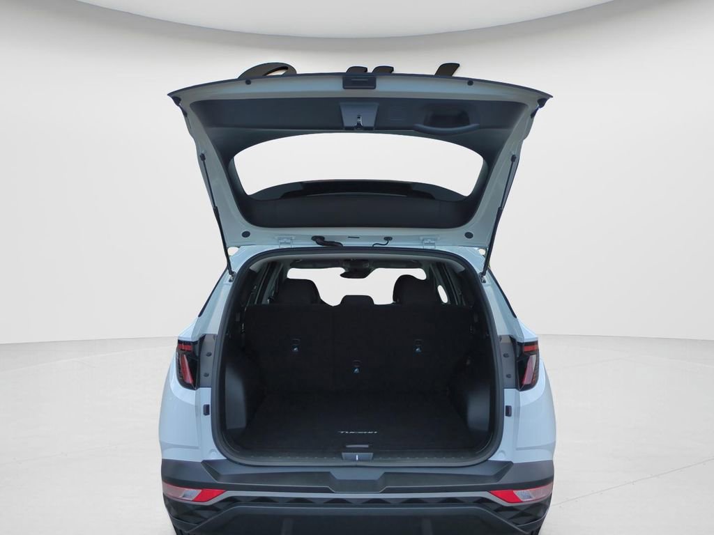 Certified 2022 Hyundai Tucson SEL FWD image 9