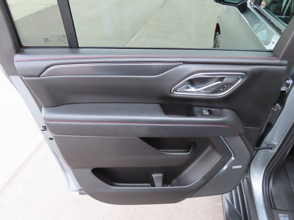 Certified 2023 Chevrolet Suburban RST w/ Luxury Package image 28