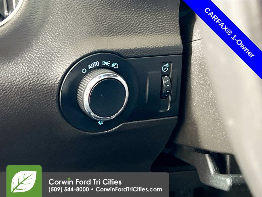 Used 2010 Chevrolet Camaro SS w/ RS Package RWD image 19
