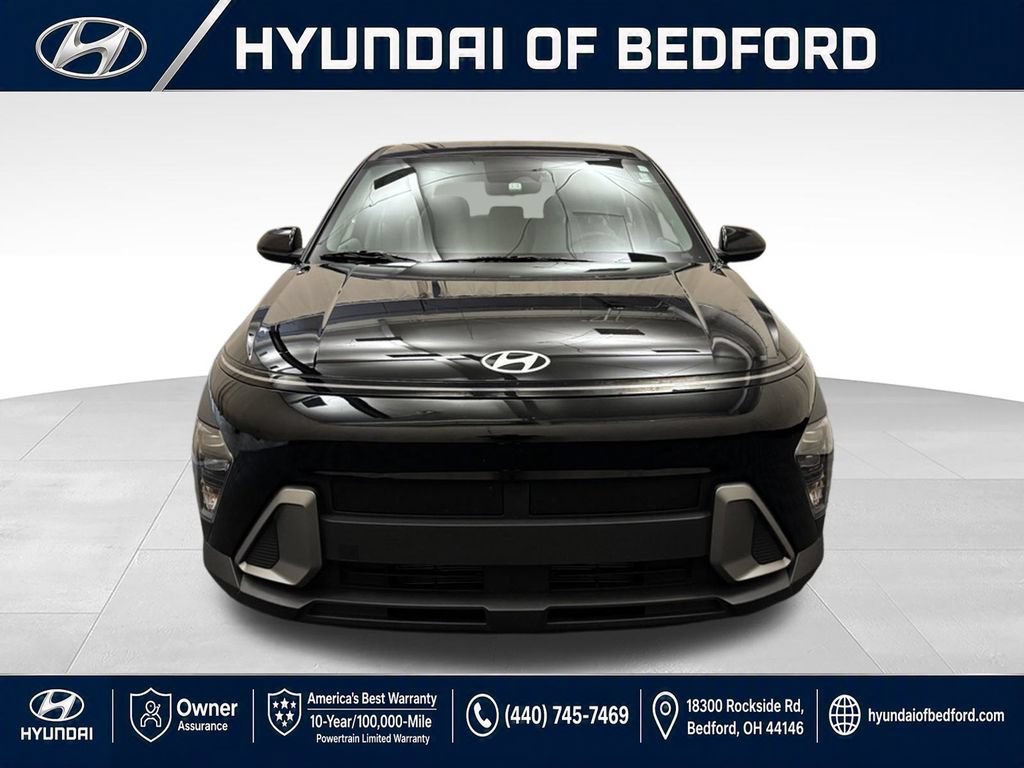 Used 2024 Hyundai Kona SE AWD/4WD image 2