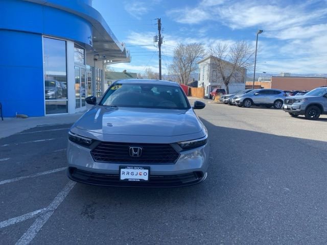 Used 2025 Honda Accord SE image 2