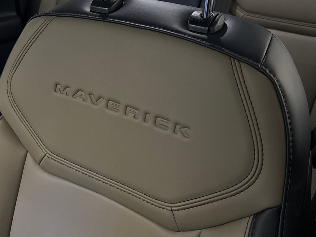 New 2026 Ford Maverick Lariat image 26