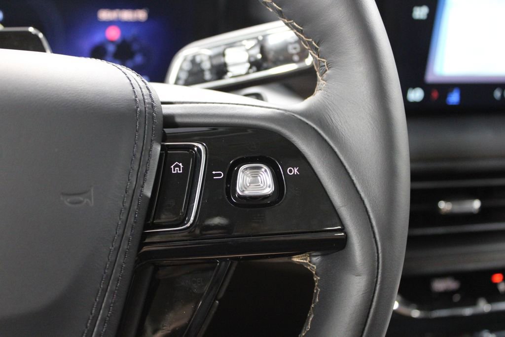 New 2025 Lincoln Aviator Reserve w/ Jet Appearance Package image 39