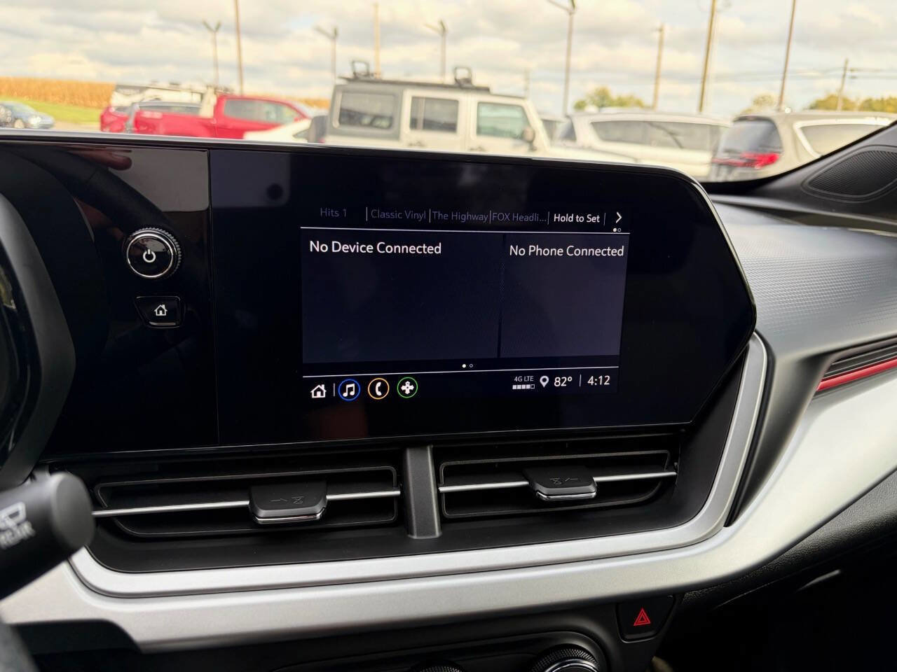 Used 2024 Chevrolet Trax RS w/ Driver Confidence Package image 21