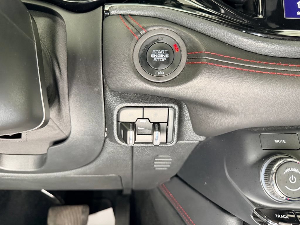 Used 2024 Dodge Durango R/T w/ Tow 'N Go Group AWD/4WD image 18
