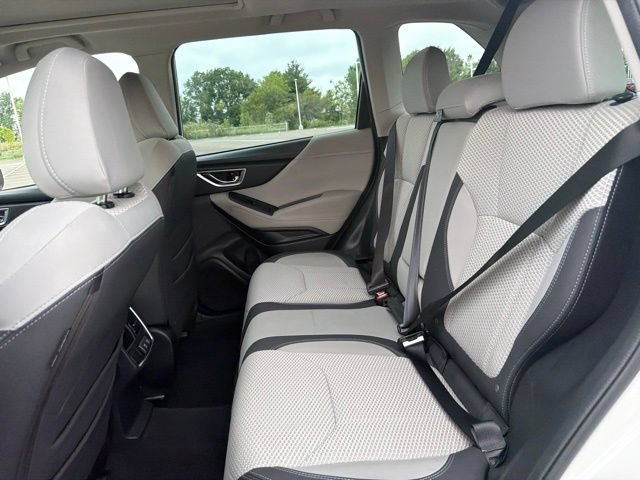 Used 2021 Subaru Forester Premium AWD/4WD image 15