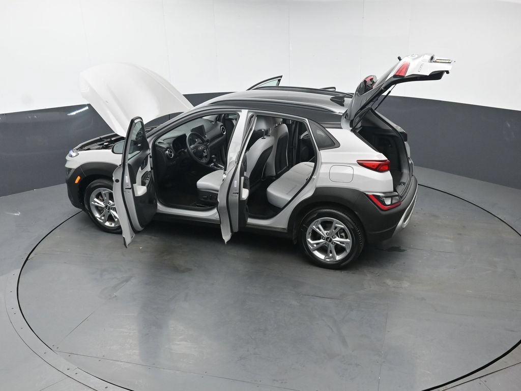 Used 2023 Hyundai Kona SEL w/ Cargo Package AWD/4WD image 43