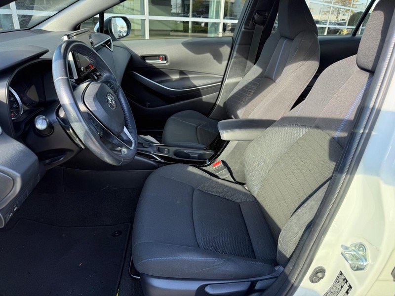 Used 2020 Toyota Corolla SE FWD image 16