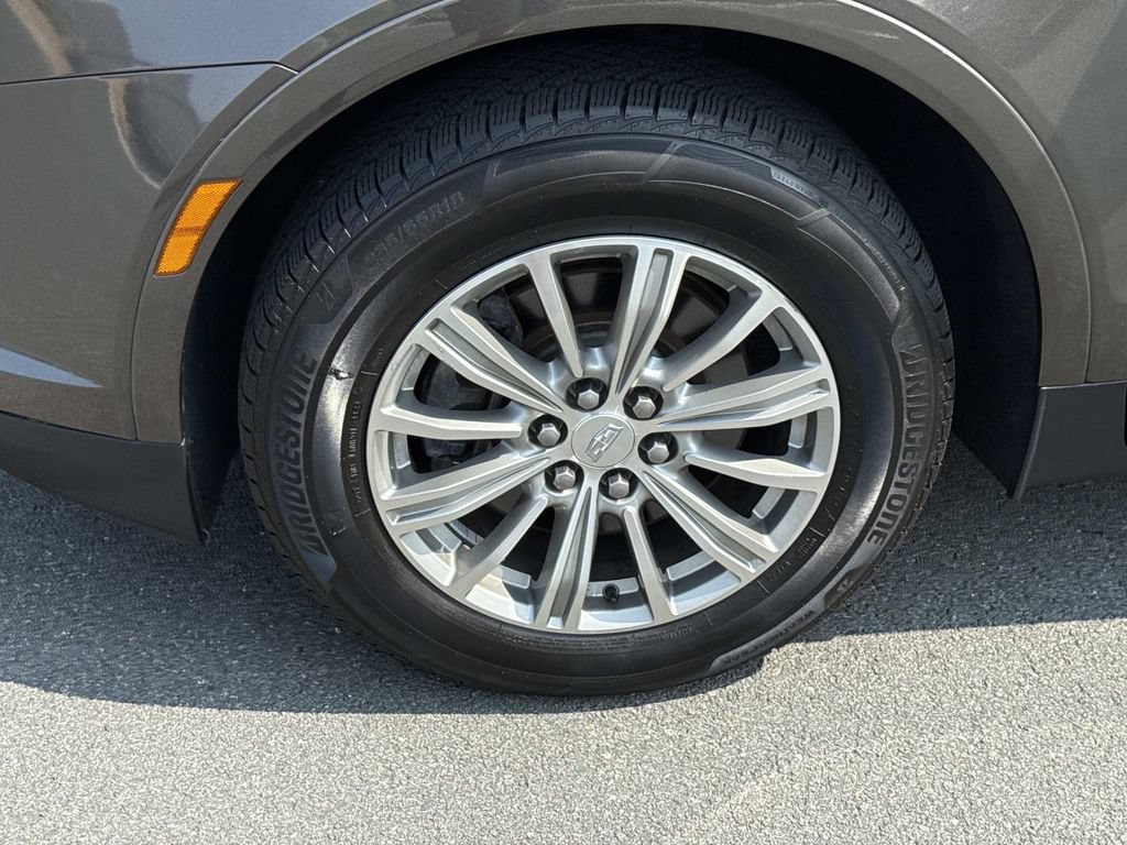 Used 2019 Cadillac XT5 Luxury AWD/4WD image 7
