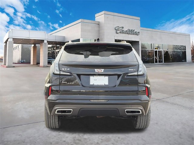 Used 2024 Cadillac XT4 Sport image 3