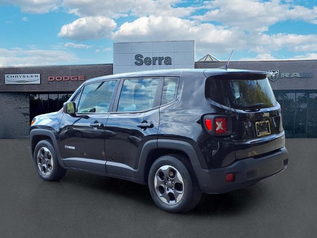 Used 2016 Jeep Renegade Sport w/ Power & Air Group FWD image 5