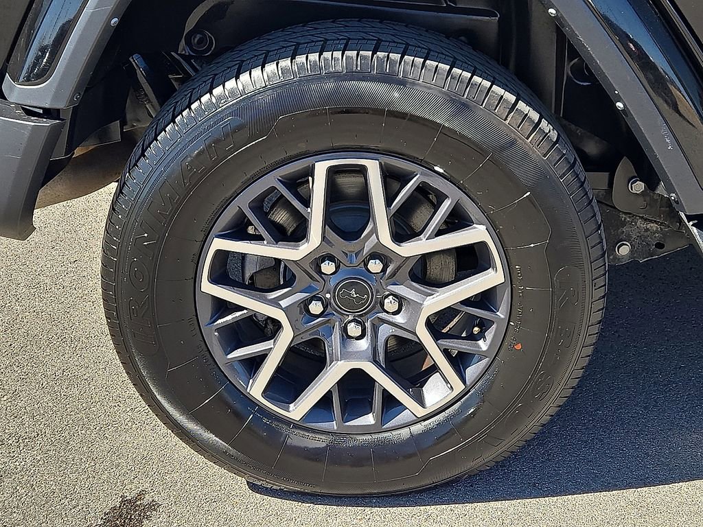 Used 2024 Jeep Wrangler Sahara image 7