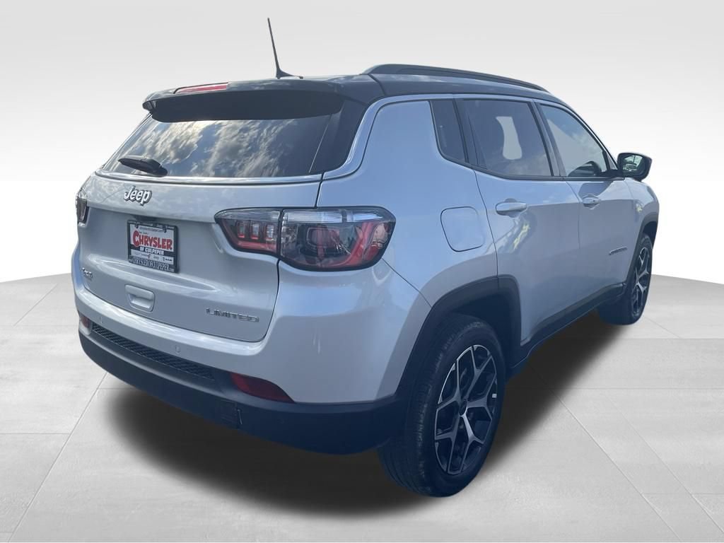 Used 2025 Jeep Compass Limited AWD/4WD image 12