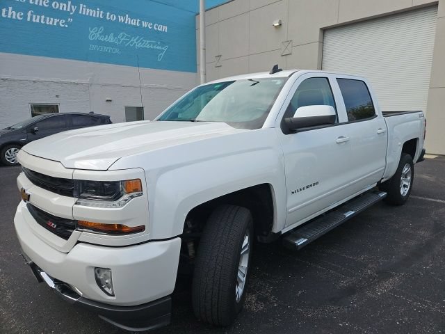 Used 2018 Chevrolet Silverado 1500 LT w/ All Star Edition AWD/4WD image 7