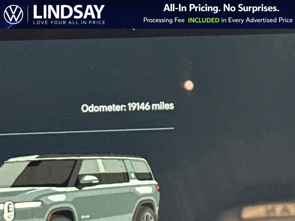 Used 2024 Rivian R1S Adventure image 25