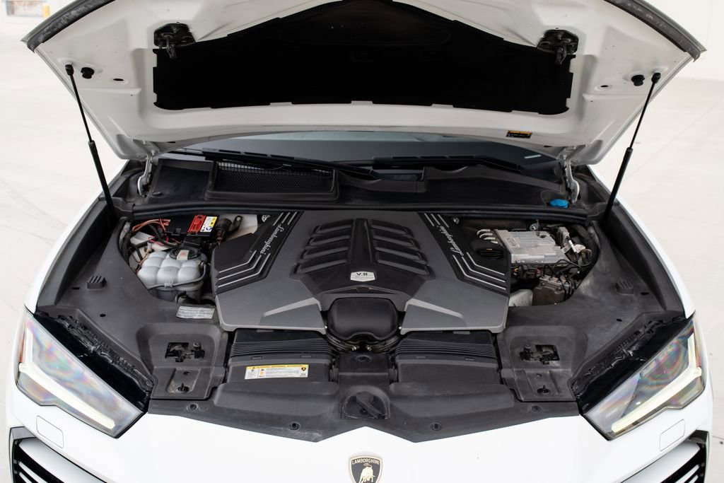 Used 2019 Lamborghini Urus image 20