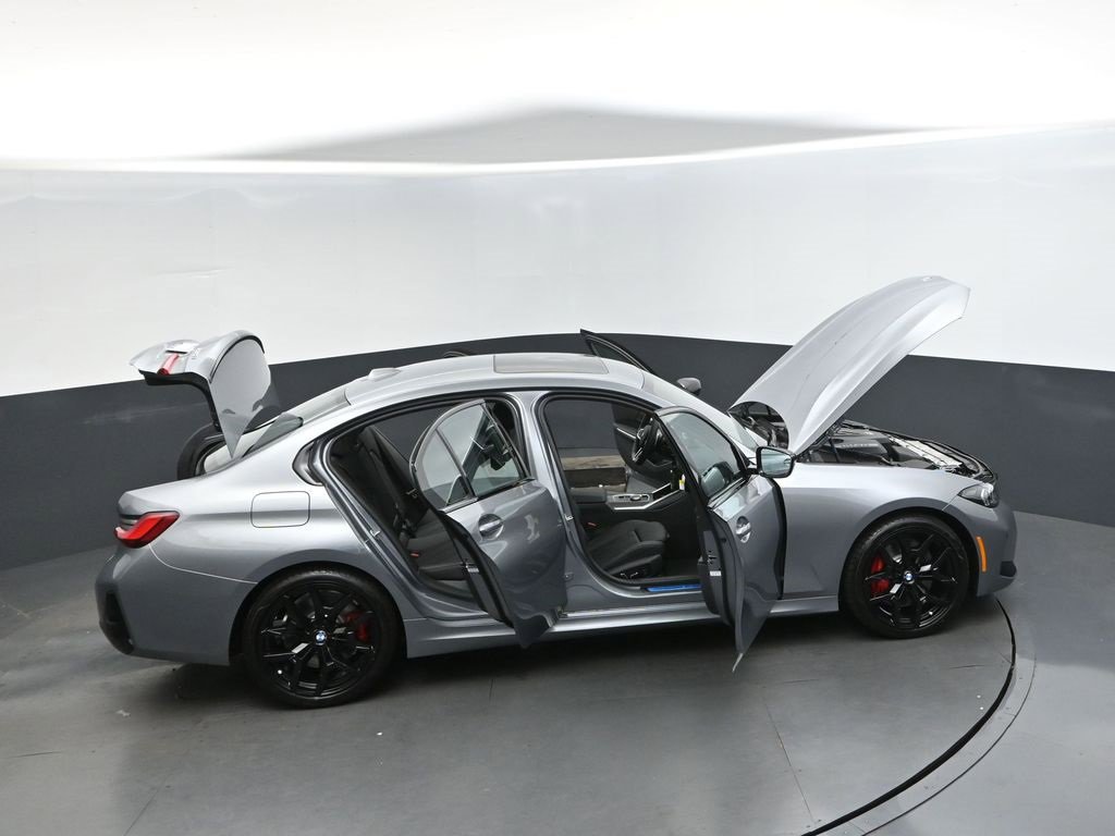 New 2026 BMW 330i Sedan w/ M Sport Package image 51