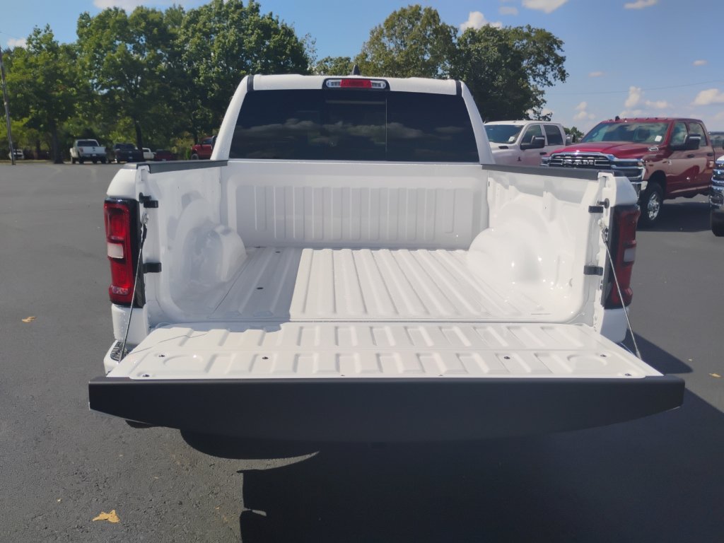 New 2027 RAM 1500 Big Horn w/ Night Edition AWD/4WD image 16