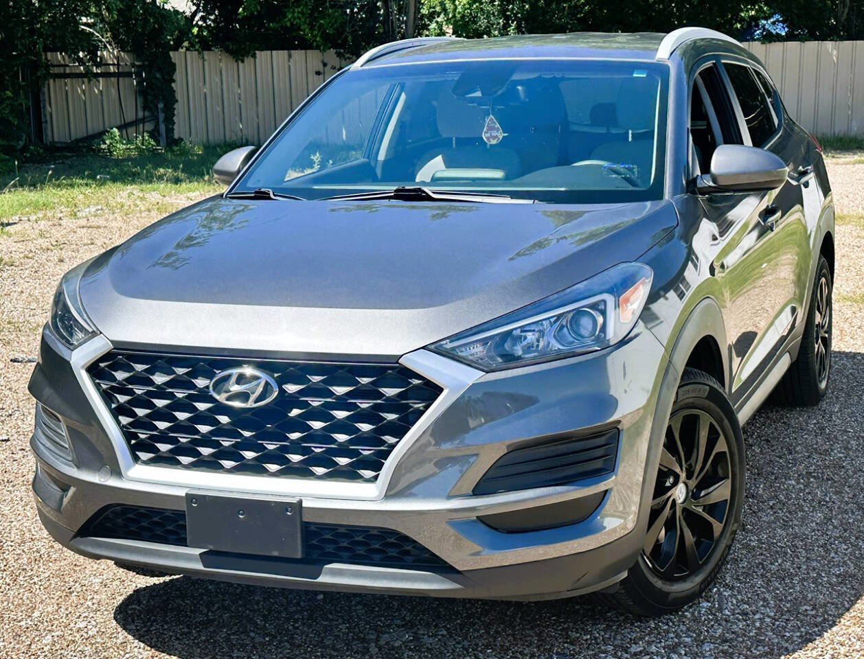 Used 2020 Hyundai Tucson Value w/ Cargo Package FWD image 1