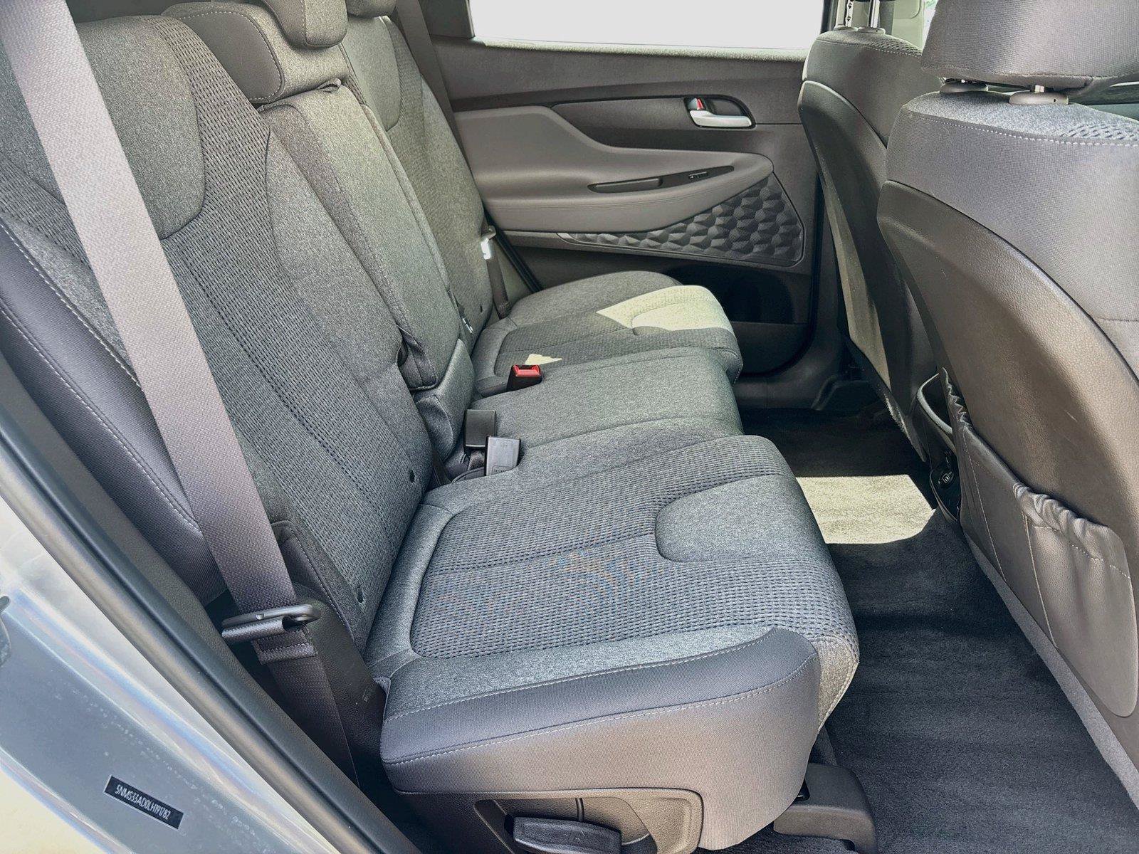 Used 2020 Hyundai Santa Fe SEL FWD image 23