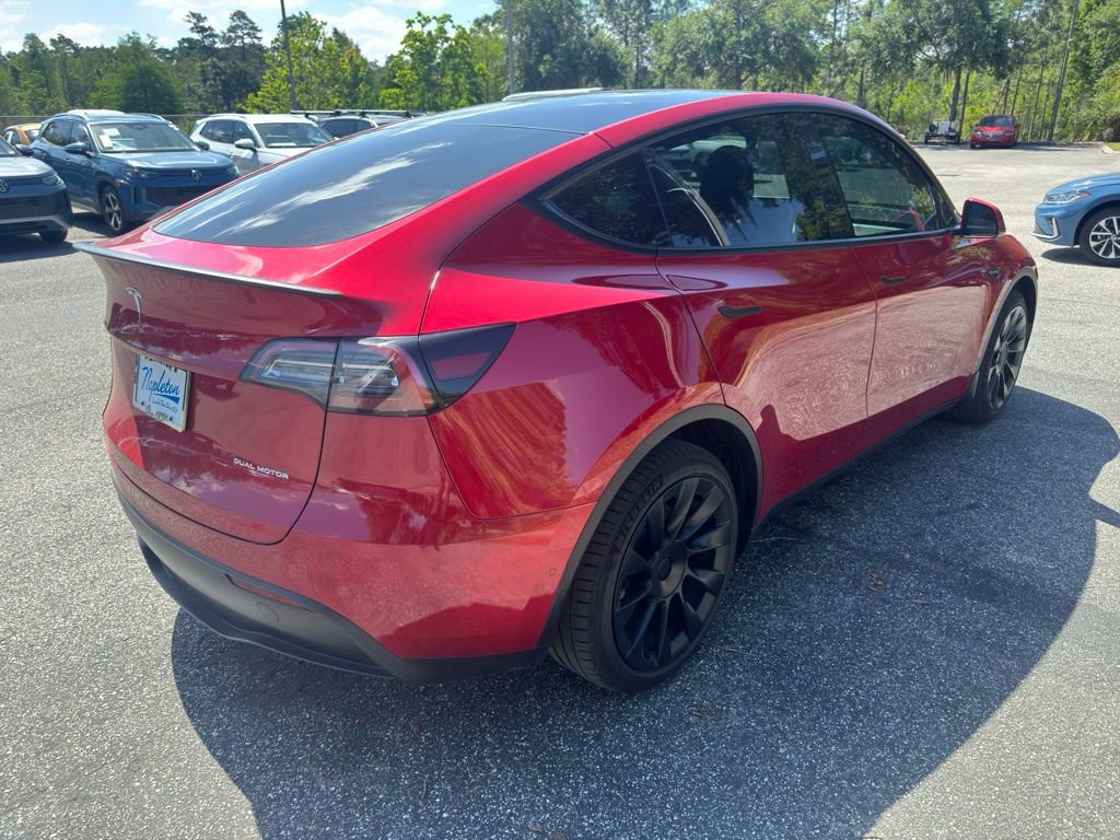 Used 2021 Tesla Model Y Long Range image 9
