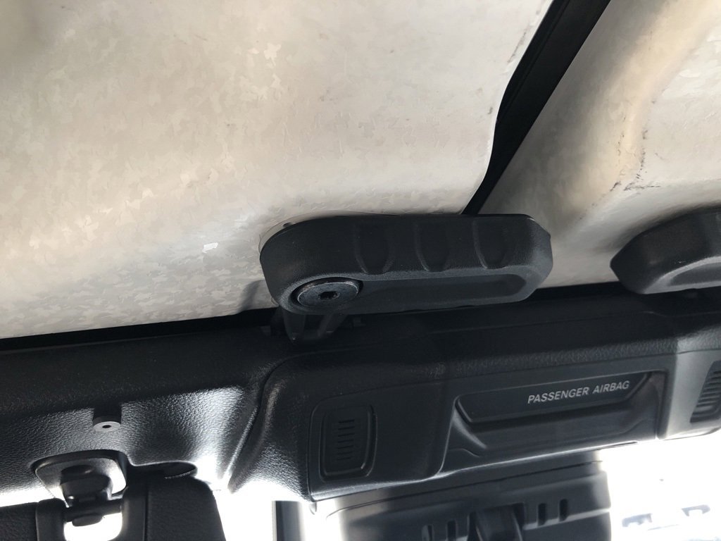 Used 2024 Jeep Wrangler Sport S image 31