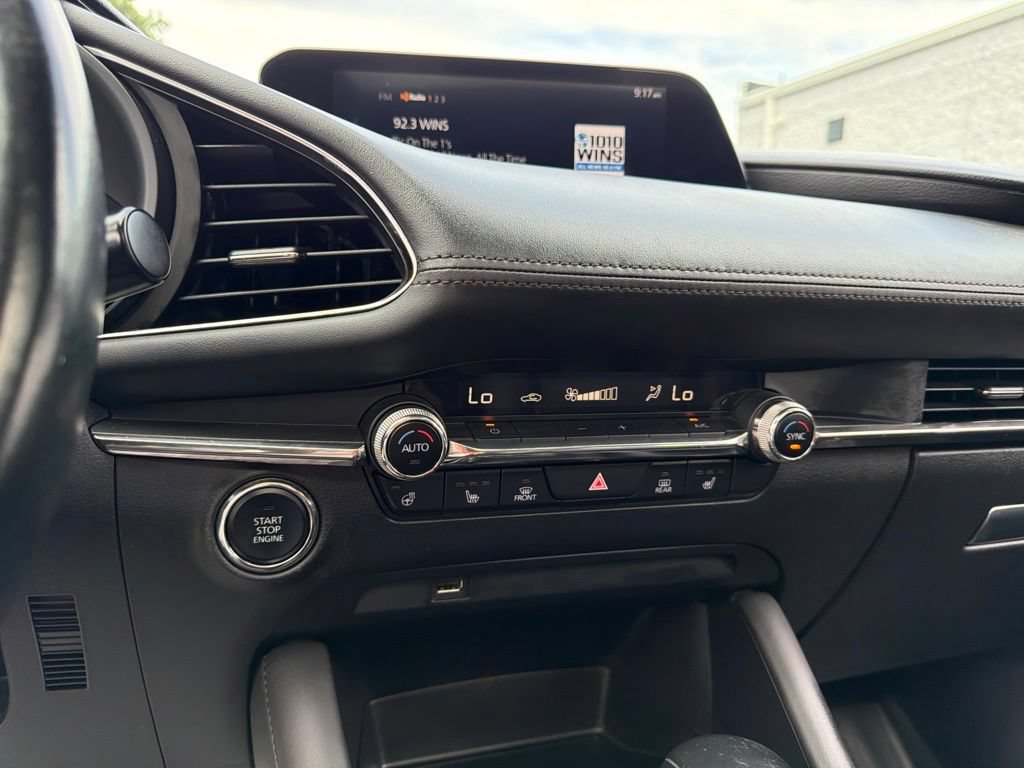 Used 2021 MAZDA MAZDA3 Hatchback w/Premium Plus Pkg AWD/4WD image 32