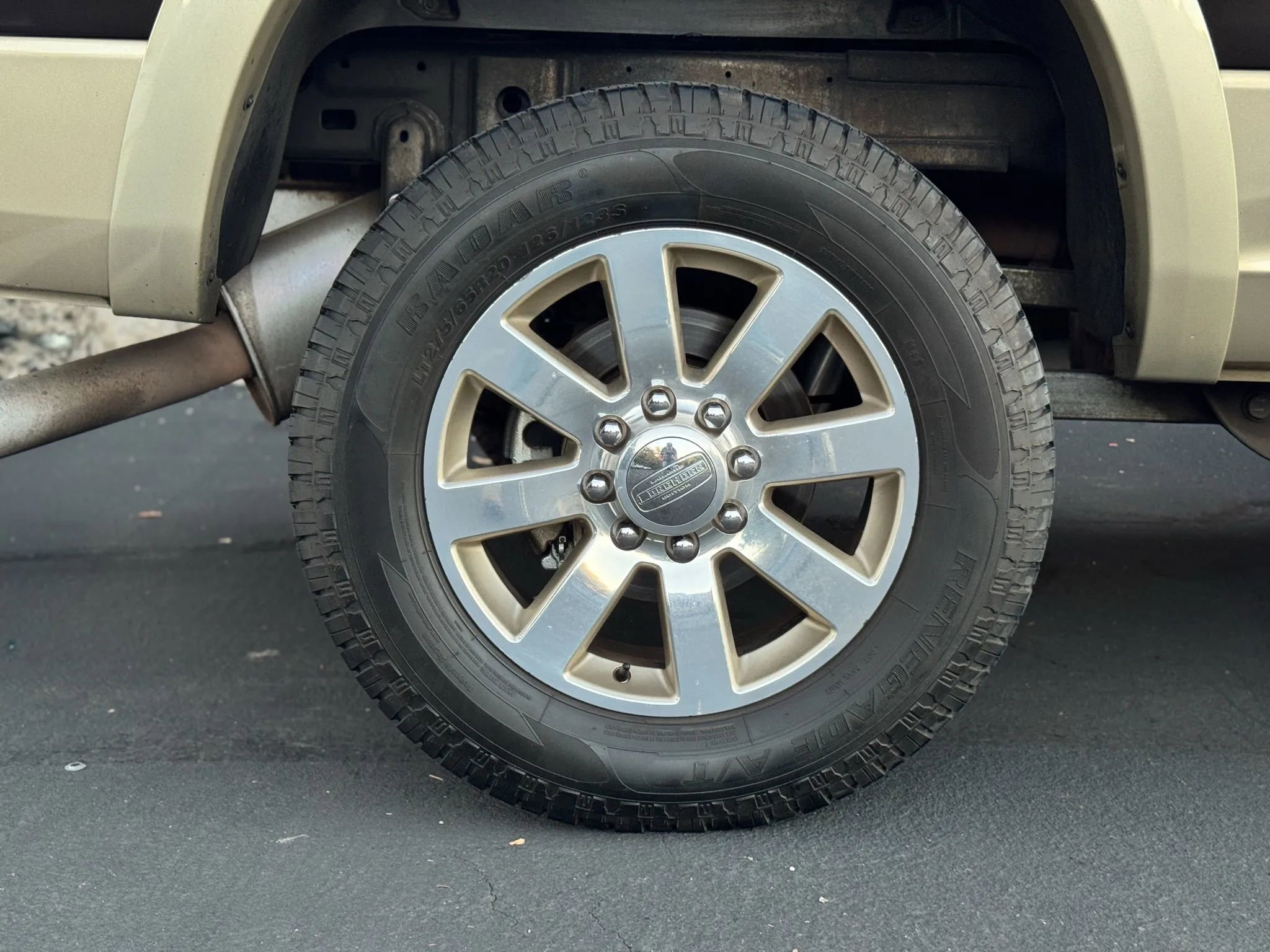 Used 2016 RAM 2500 Longhorn w/ Convenience Group AWD/4WD image 11