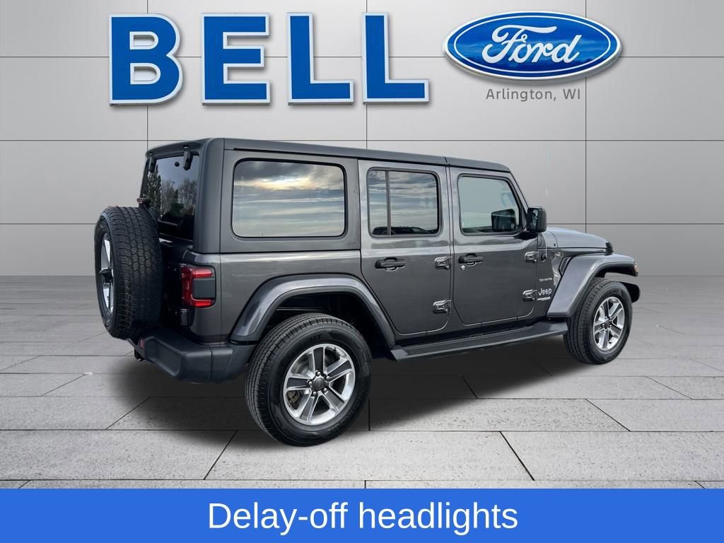 Used 2018 Jeep Wrangler Unlimited Sahara image 3