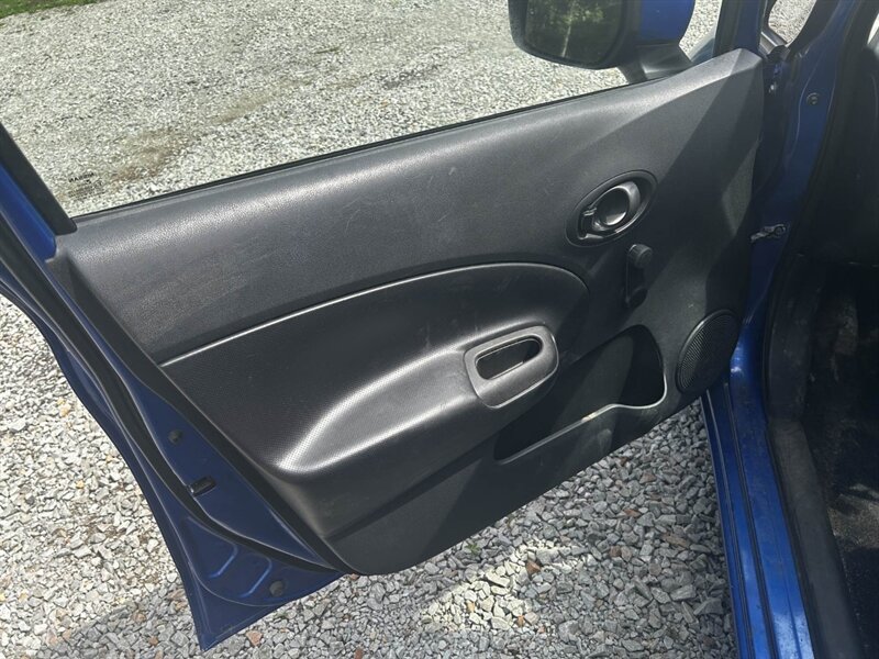 Used 2015 Nissan Versa Note S Plus FWD image 32