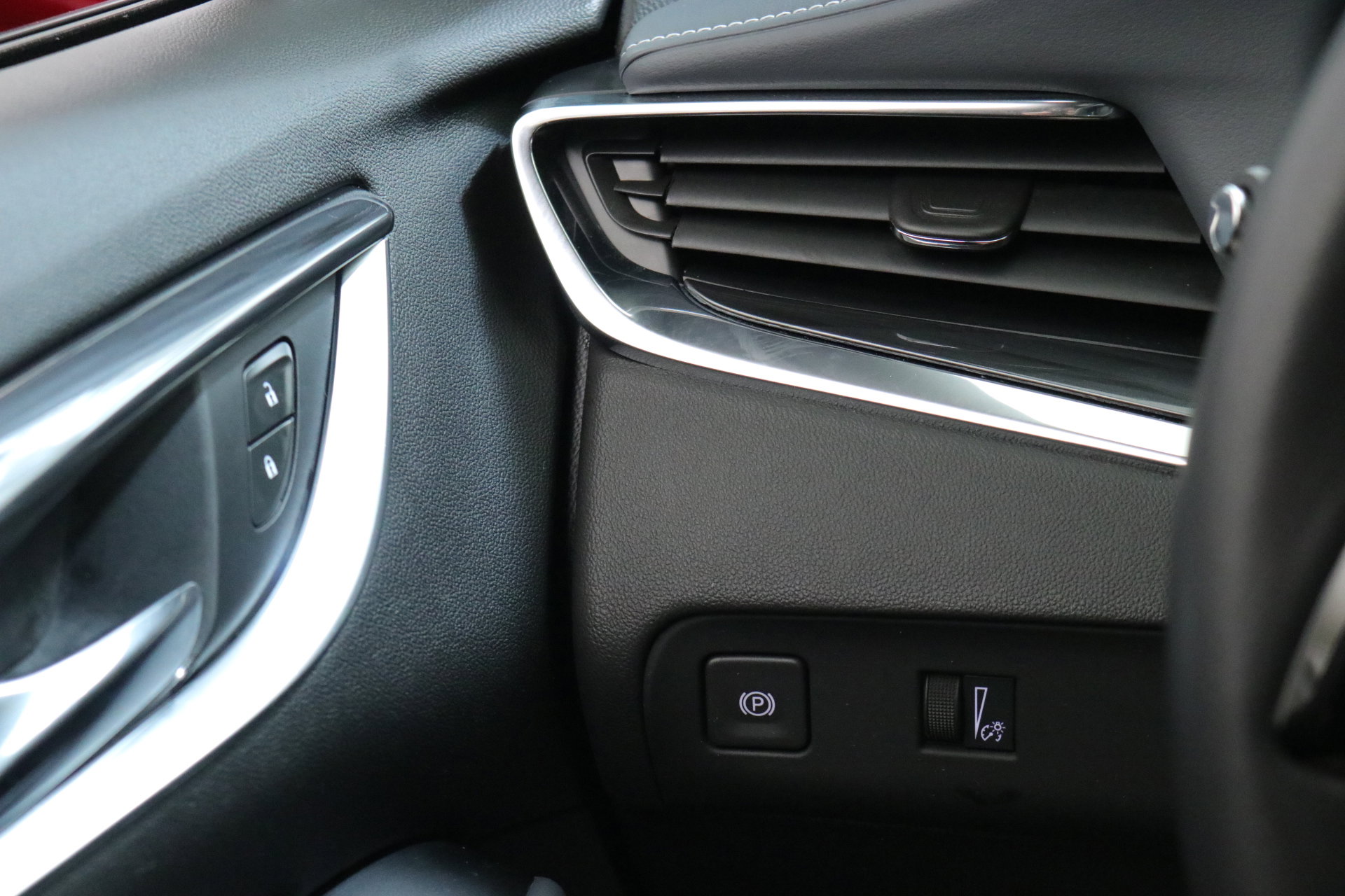 Used 2023 Buick Enclave Essence w/ Experience Buick Package image 15