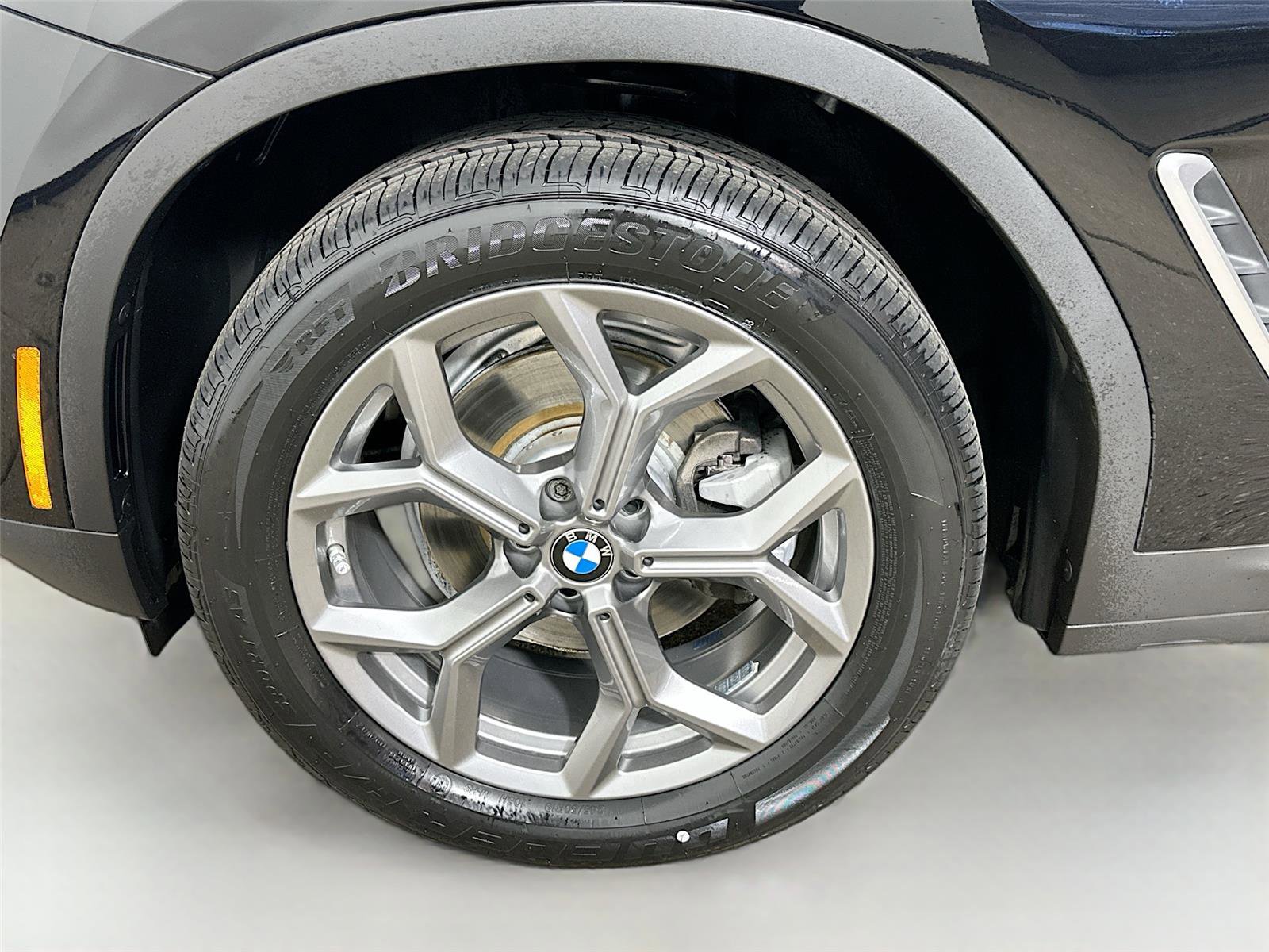 Certified 2024 BMW X3 xDrive30i w/ Convenience Package image 32